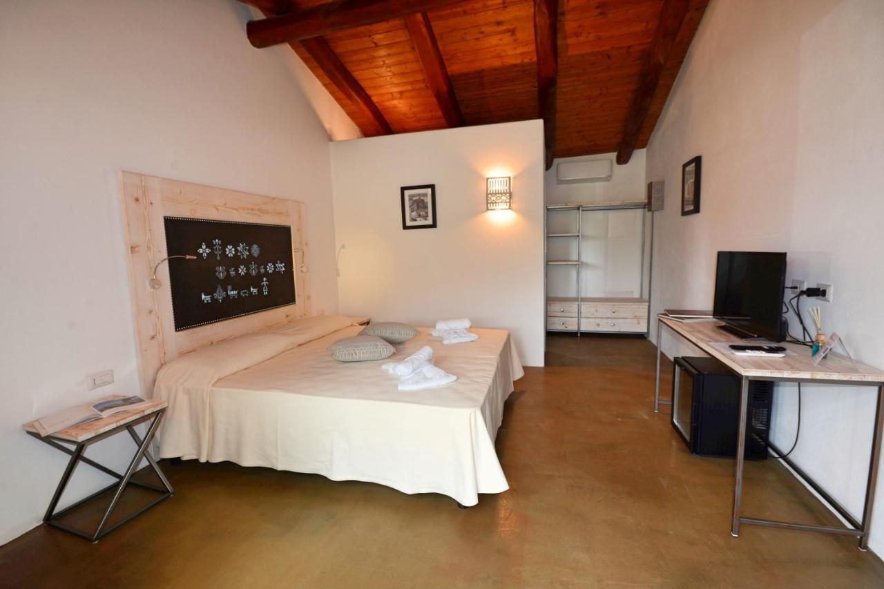 Hotel S'Abba E Sa Murta Тортоли Экстерьер фото
